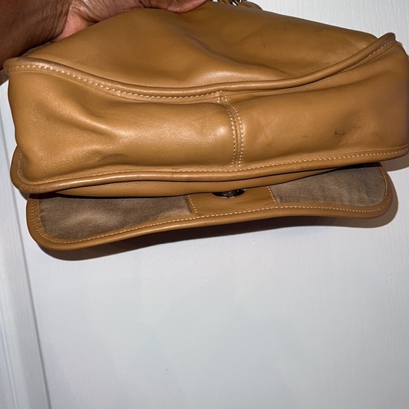Vintage Coach leather Shoulder bag good condition khaki color - Picture 7 of 12